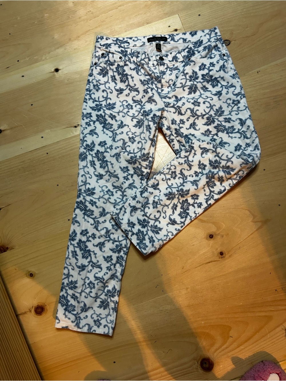 Lauren Jeans Ralph Lauren Women's Blue Floral Printed Jeans - White & Blue